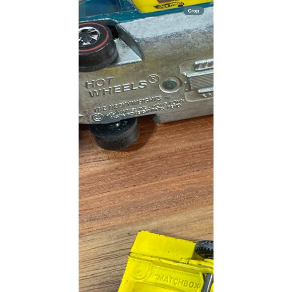 Vintage Bundle: Redline Hot Wheels, Matchbox, and FREE 1966 Collector's Case - Picture 12 of 15